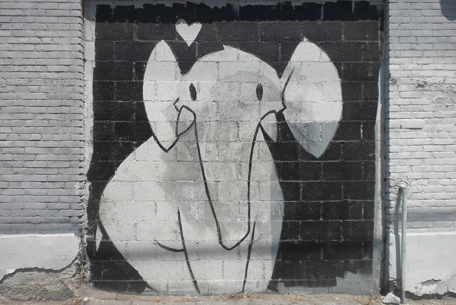 phil lumbang elephant street art